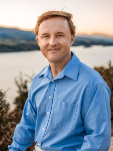 Dr. Corey Foster headshot